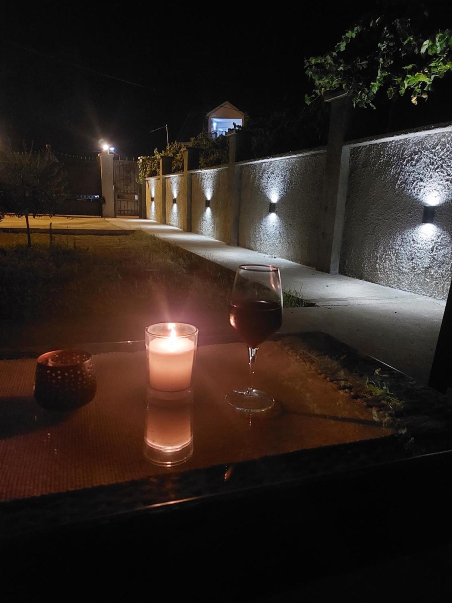 Apartman Sicilija Hotel Podgorica Buitenkant foto
